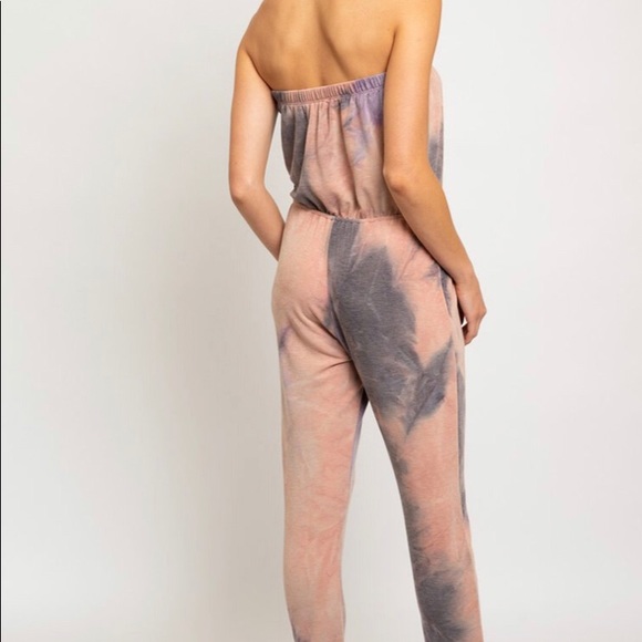 Romper - Picture 2 of 3